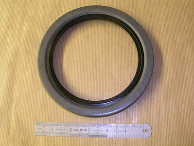 RTC 3528 - Swivel Housing Oil Seal