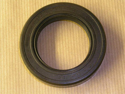 FRC 1780 - Oil Seal, Gearbox Outputs