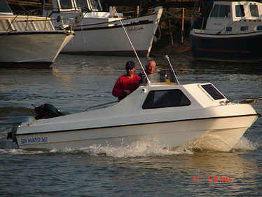 BAYHUNTER 460