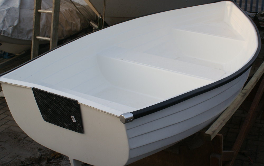 8.6ft grp dinghy