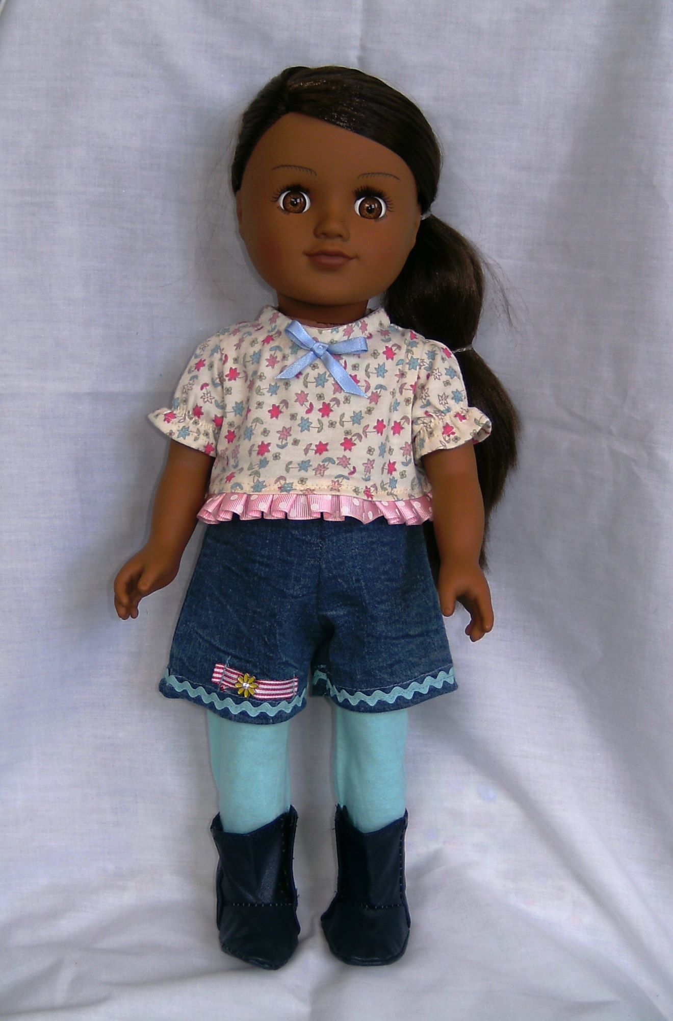 Dolls Four Piece Shorts Outfit To Fit The 18 Inch High Sindy Doll
