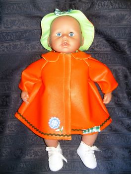 Doll's raincoat and sou'wester hat