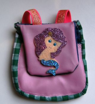 Doll's backpack (fits all dolls)