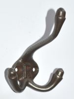 Acorn Triple Coat Hook 'R' - Cast Iron A/I