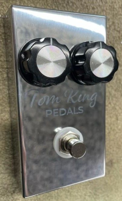 tk tomking pedal black knobs