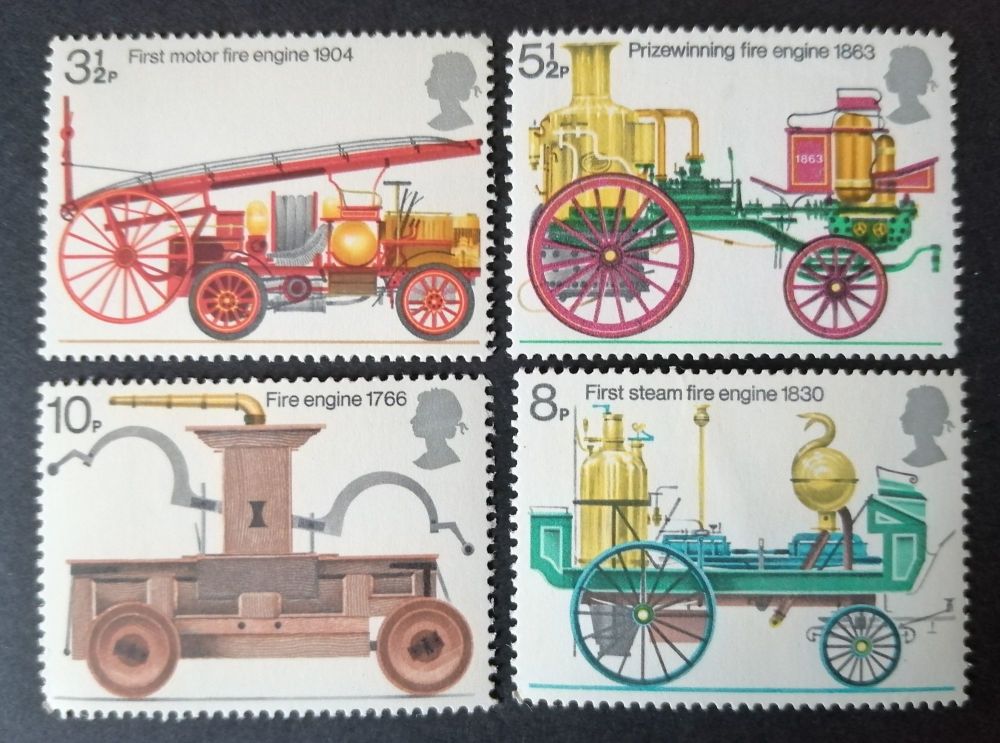 British Stamps 1974 SG 954-97 Fire Prevention Engine - MINT (P365))