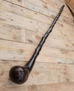 A STUNNING IRISH BLACKTHORN WALKING STICK GROWN AND CRAFTED IN IRELAND 421EW