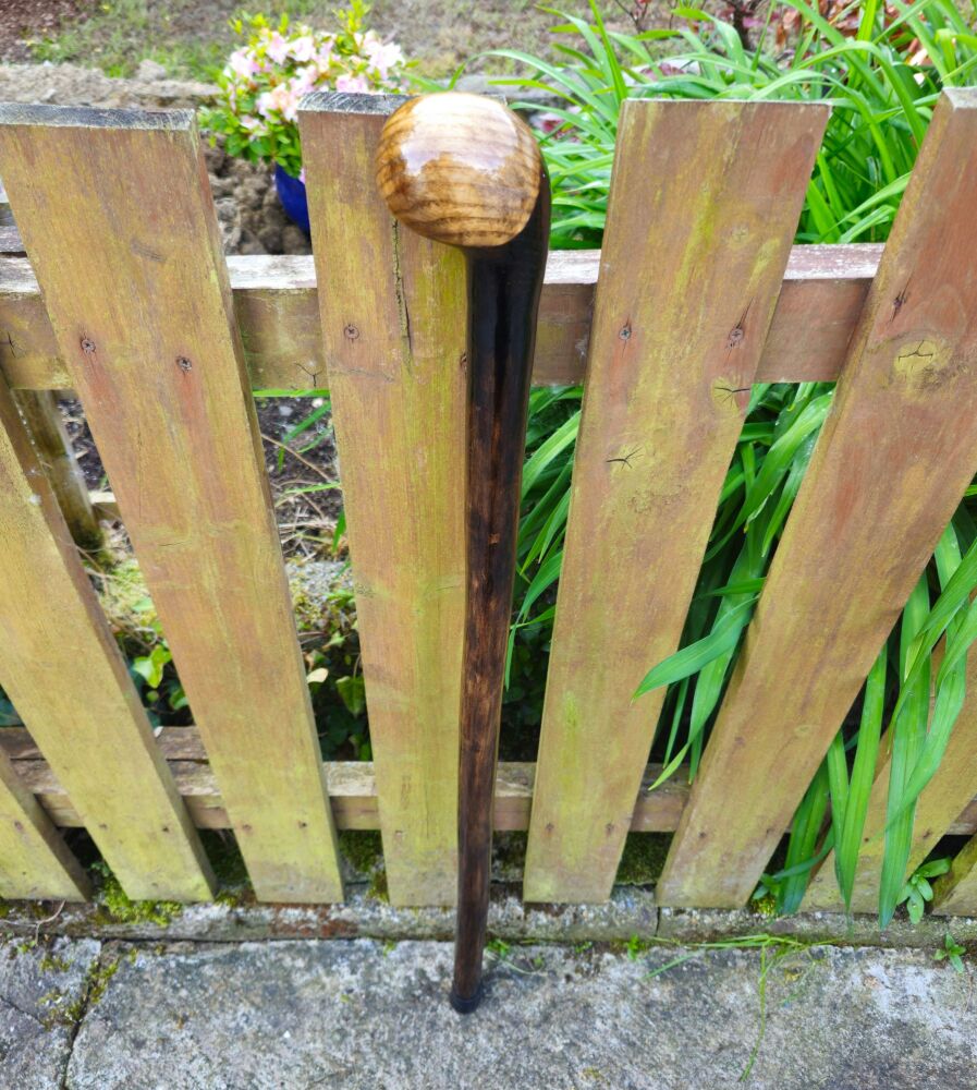IRISH ASH WALKING STICK 529AL
