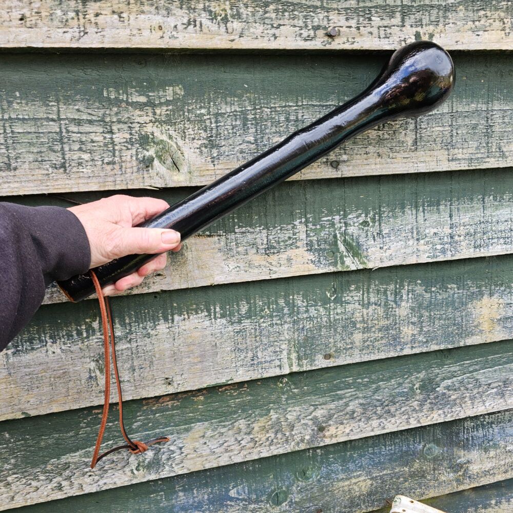 IRISH BLACKTHORN CUDGEL 18 INCHES LONG