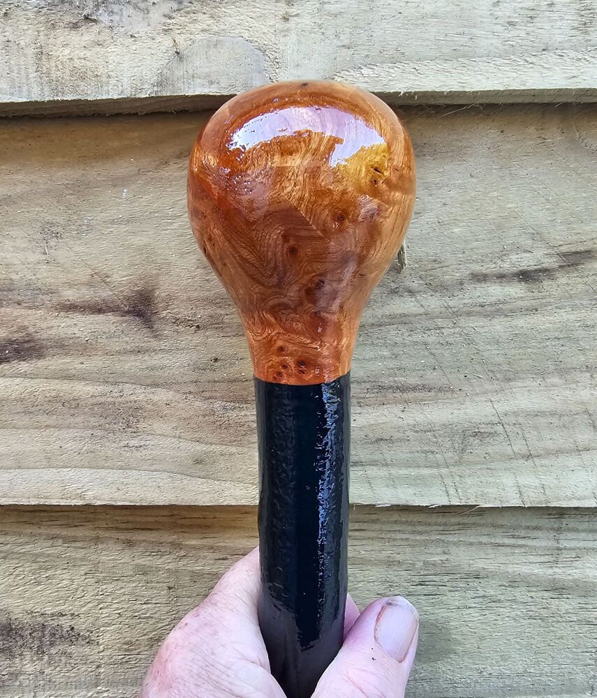 IRISH BLACKTHORN WITH AN IRISH BURL ELM HANDLE851EW