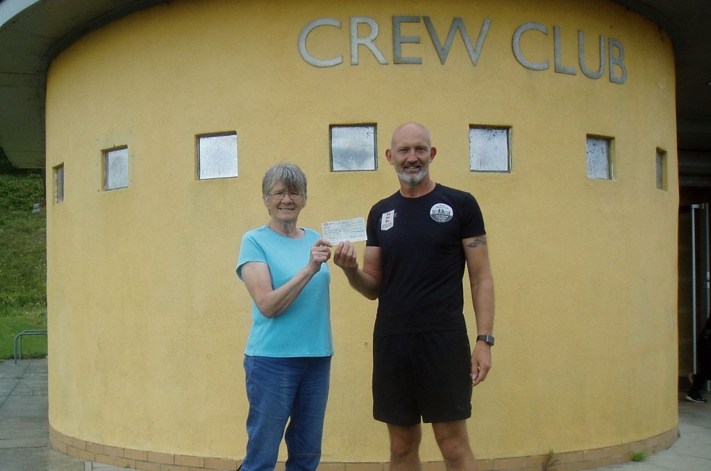 Crew Club Hawks FC