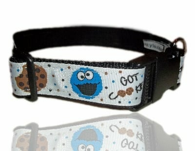 The Cookie Monster White Retro Print Dog Collar