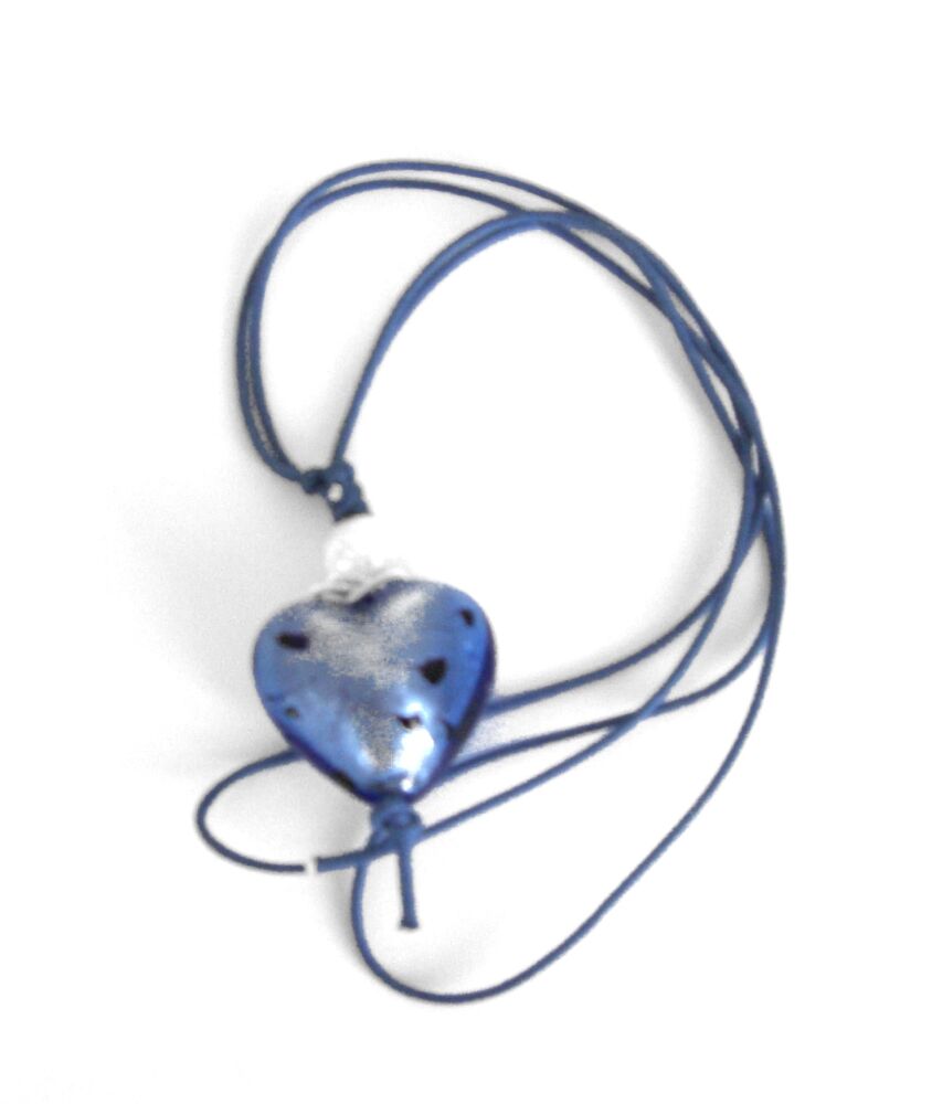 Blue heart pendant Murano lampwork (M-Heart-022P)