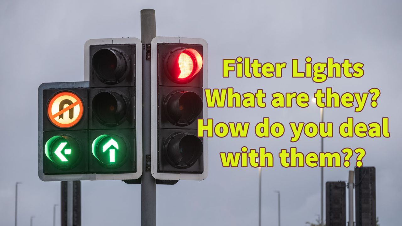 traffic lights with filter arrows