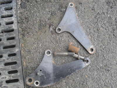 bsa bantam d10-d14-b175 rear foot rest brackets 