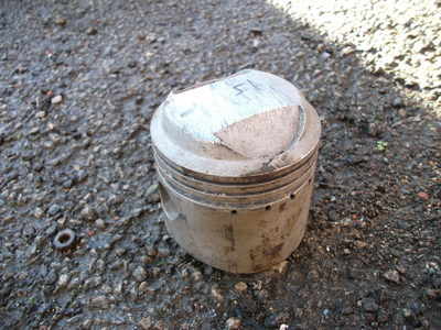 triumph t100 piston