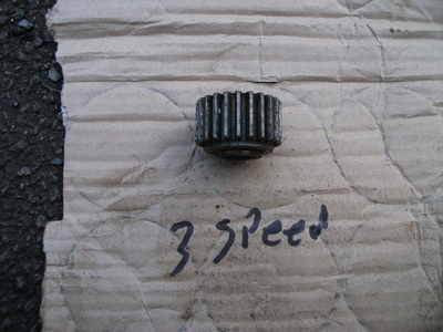 bsa bantam  d1-d3 3 speed clutch center 
