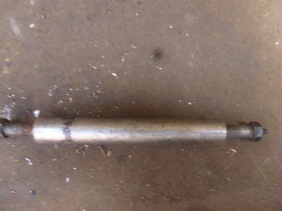 bsa bantam d7-d10-d14-b175 swinging arm spindle 