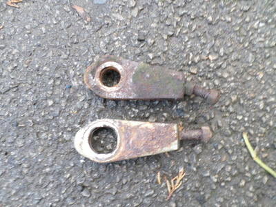 suzuki gt 250 chain adjusters 