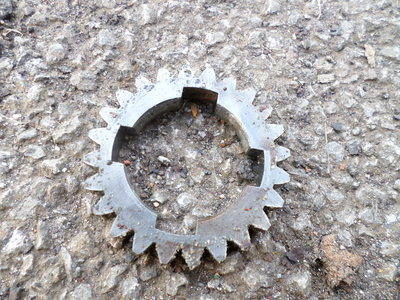 suzuki gt250 clutch clutch basket center cog