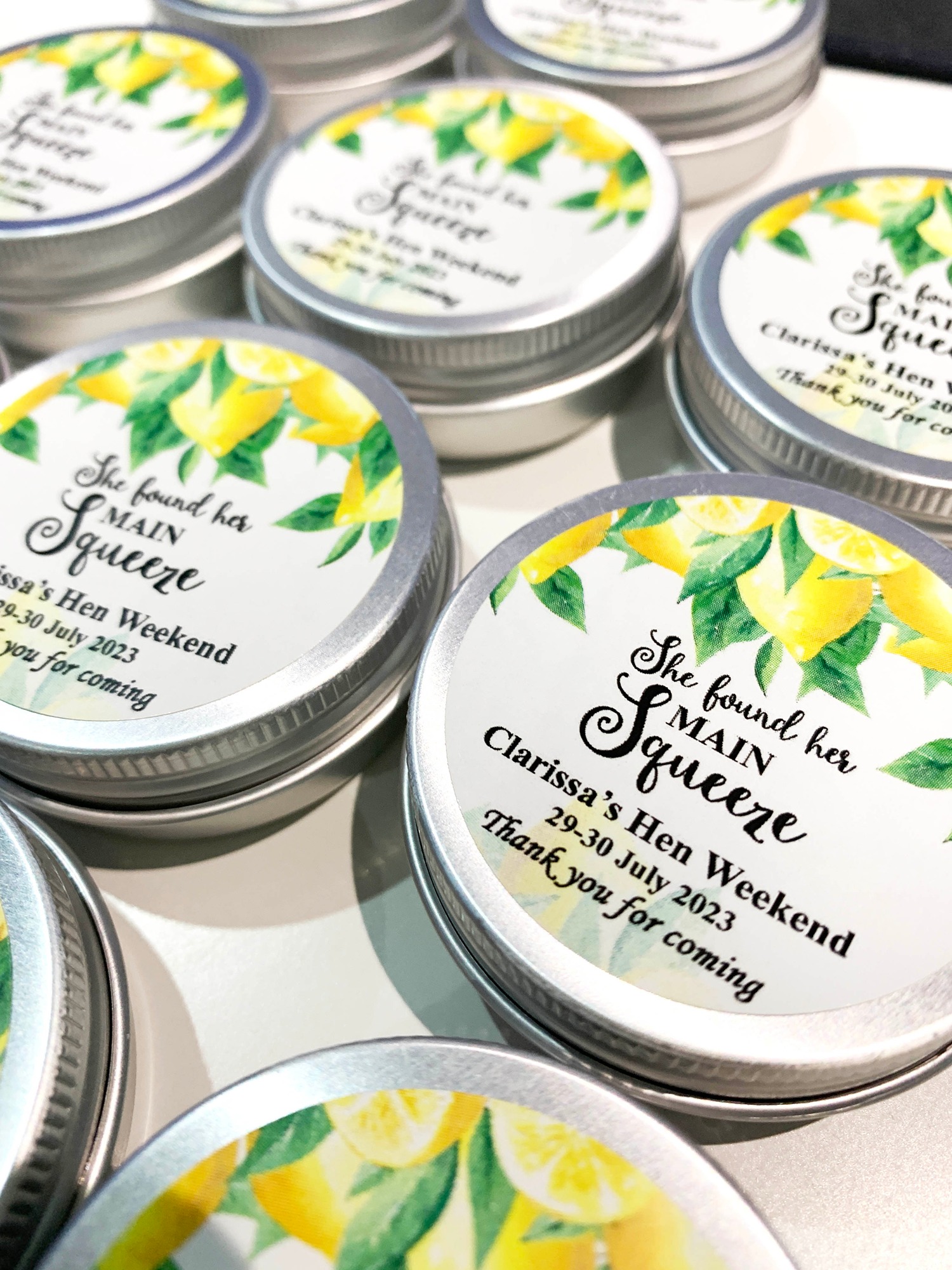 found her squeeze lemon favours