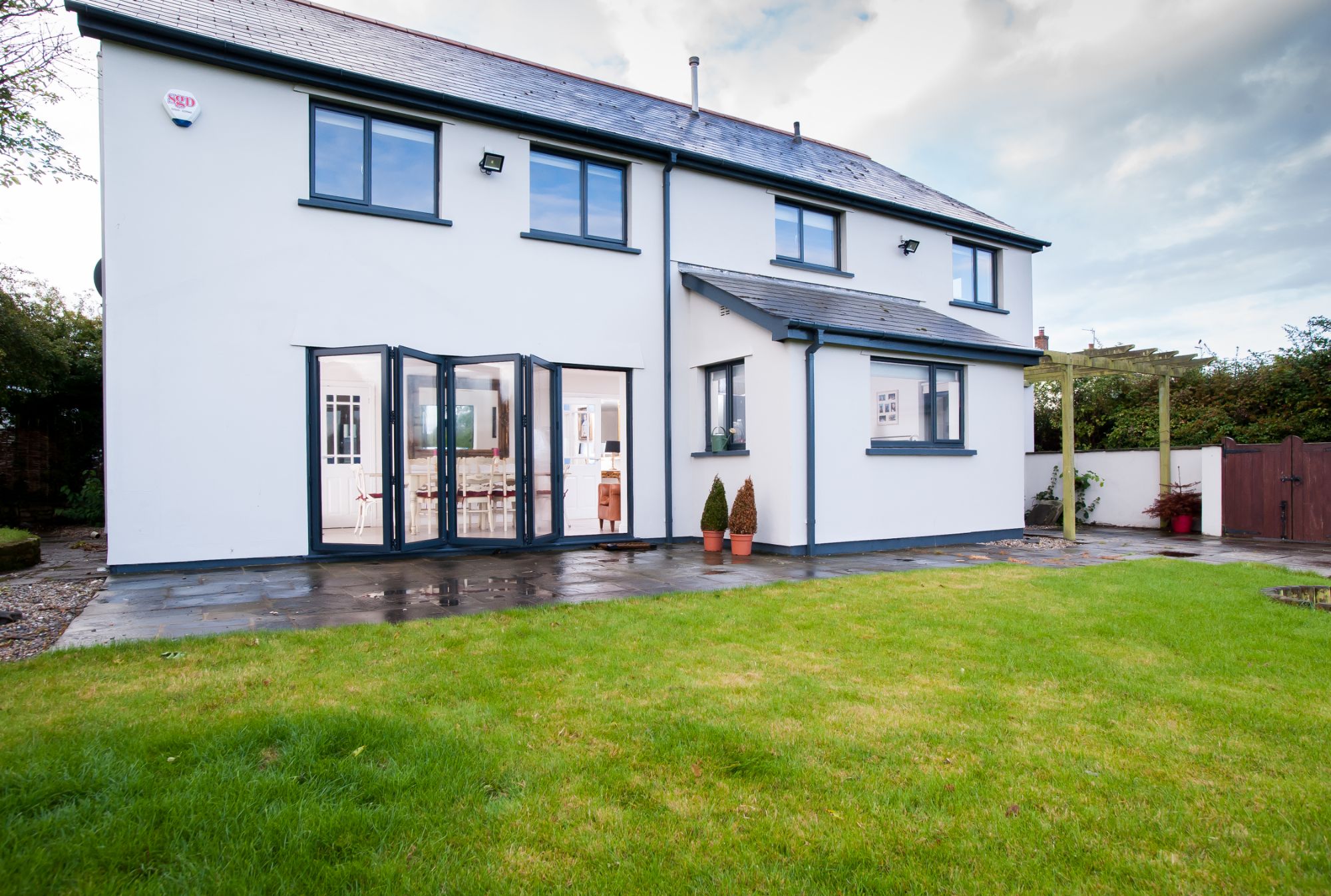 Aluminium Bi-fold Doors