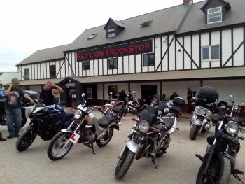 Red Lion Pub and Truckstop, Bikers welcome, Northampton