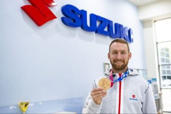 Olympic medalist Declan Brooks visits Suzuki GB