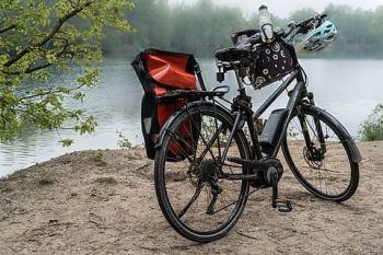 wheel-lake-e-bike-bike-water-bicycle-tour-Piqsels