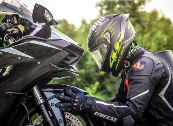 Biggest Risks of Motorcycle Riding and How to Avoid Them