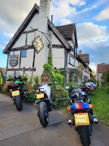 The Fleece Inn, Bikers Welcome, Worcestershire