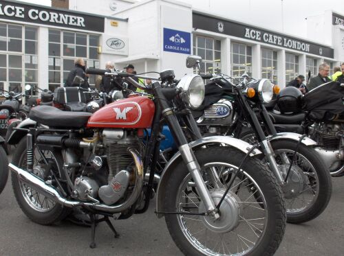 AJS and Matchless Founders Day, Classic Bikes