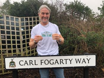 Carl Fogarty supporting Childline