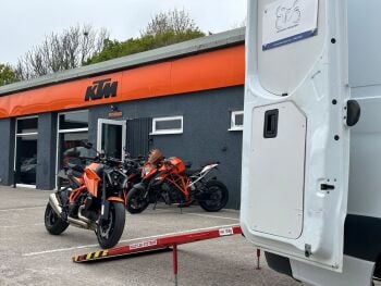 ETS Motorbike Transport, Motorbike collection and delivery, England and Wal ETS Motorbike Transport, Motorbike collection and delivery, England and Wal