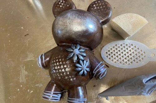 Give a 3D Chocolate Bear Design Experience