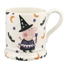 There's a Peppa & George Halloween 1/2 Pint Mug 