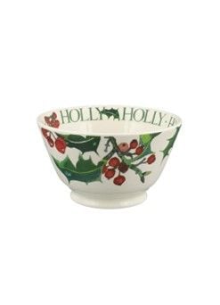 This Holly Small Old Bowl is just the thing for snacks such as popcorn 