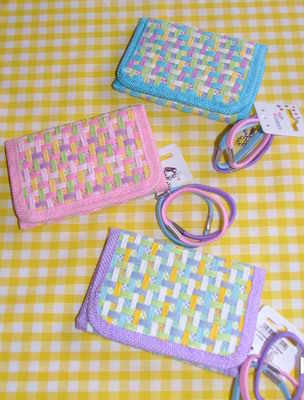 Weave pattern wallet with hairbands.