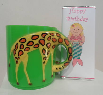 GIRAFFE choc n mug inside GIRAFFE choc n mug inside