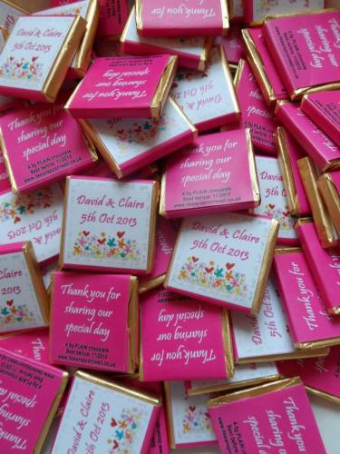 LOVE IN BLOOM (PINK) - mini 4.5g chocolate favour