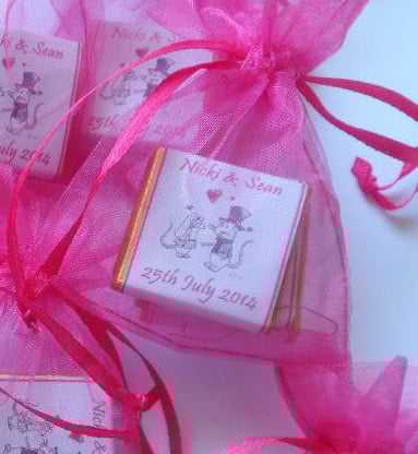 MICE COUPLE (HOT PINK) - filled favour with 2 mini chocs