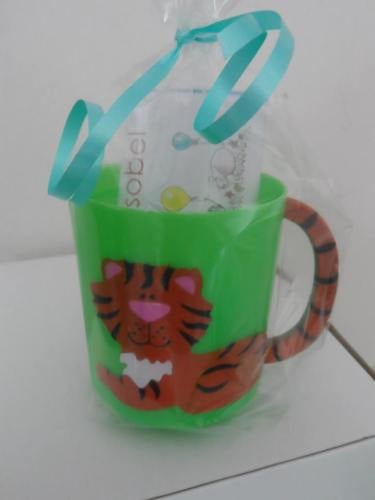 TIGER (brown) CHOC 'n' MUG - 40g personalised bar in child's plastic mug