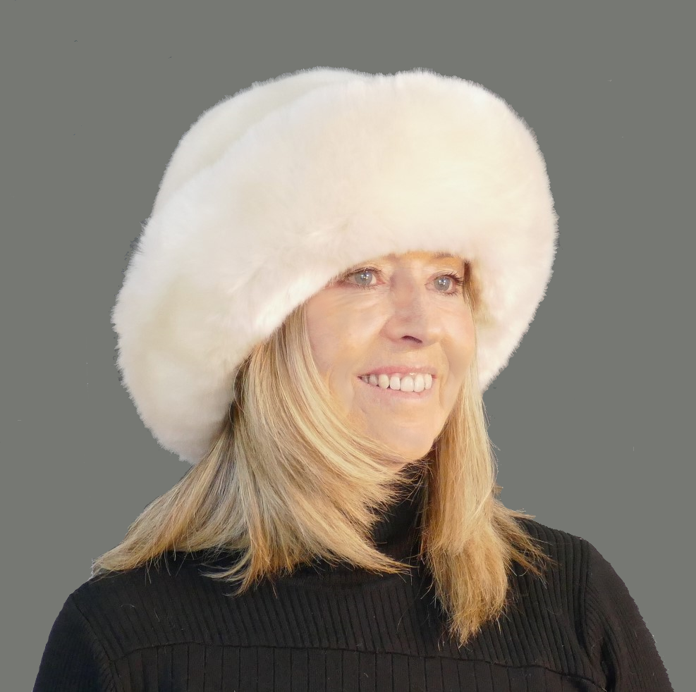 Polar Cream/White Luxury Faux Fur by Whiteley 959/065