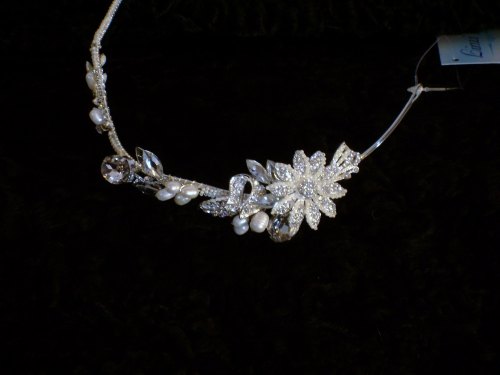 LJ-AR491 silver crystal, freshwater pearls & flower tiara
