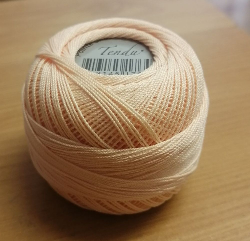 Darning thread