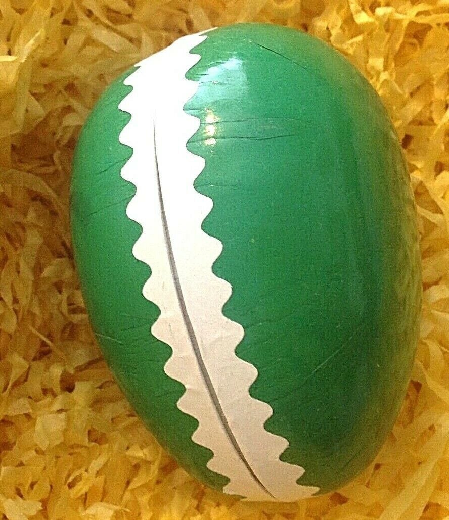 Easter egg gift box Victorian antique style green for decoration decoupage