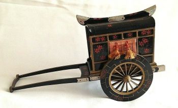 Antique music jewellery box cart Palanquin cart Sankyo Japan Movement