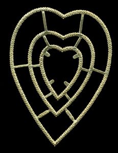 Dresden die cut scrap ornament gold paper lace heart good luck and love 1184
