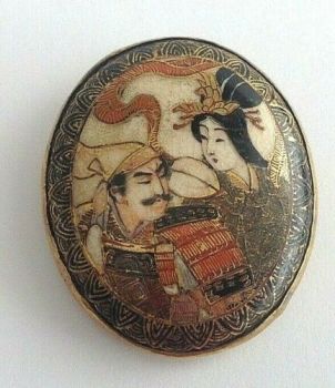 Antique silver gilt Japanese Satsuma brooch pin