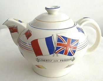 Antique WW11 Liberty & freedom Tea pot war against Hitler 1939